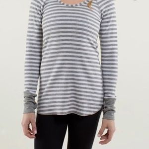 Lululemon Open Your Heart ❤️ Long sleeve tee